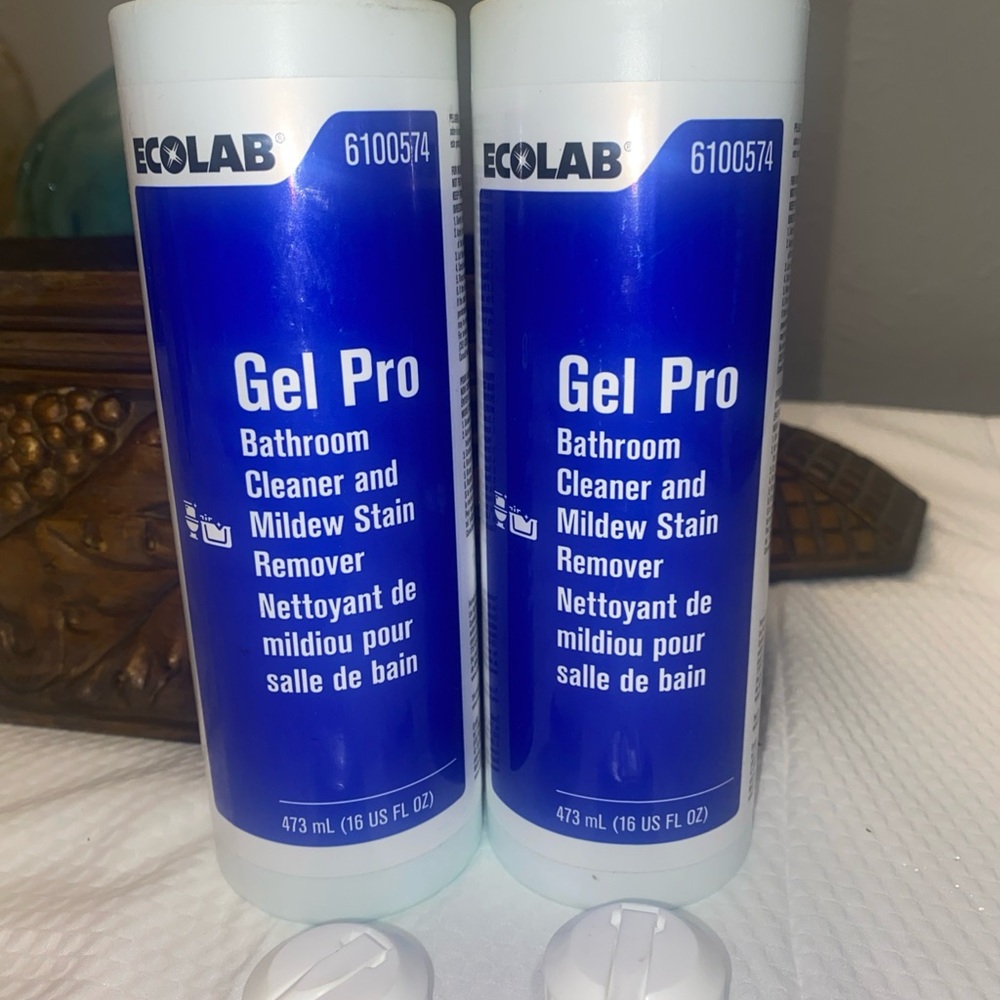 Ecolab Gel Pro  Bathroom Cleaner Mildew Stain Remover 16oz 2Pk Exp 01/2025